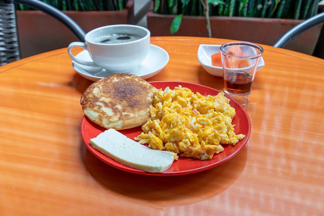 La Casona Hotel Boutique Medellín Eksteriør bilde